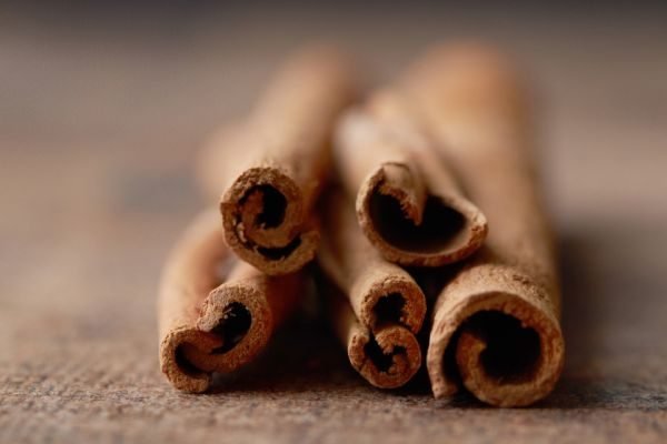 Cinnamon Sticks (Dalchini) Cinnamon Sticks (Dalchini)